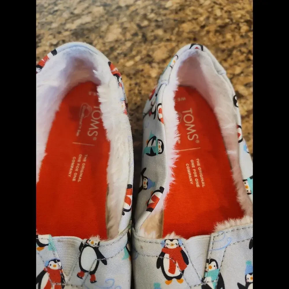Toms Alpargata Glacier Grey Winter Penguins/Faux Fur‎ Women SZ 6.5